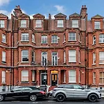 Lovely 2 Bedroom Flat In The Heart Of Chelsea