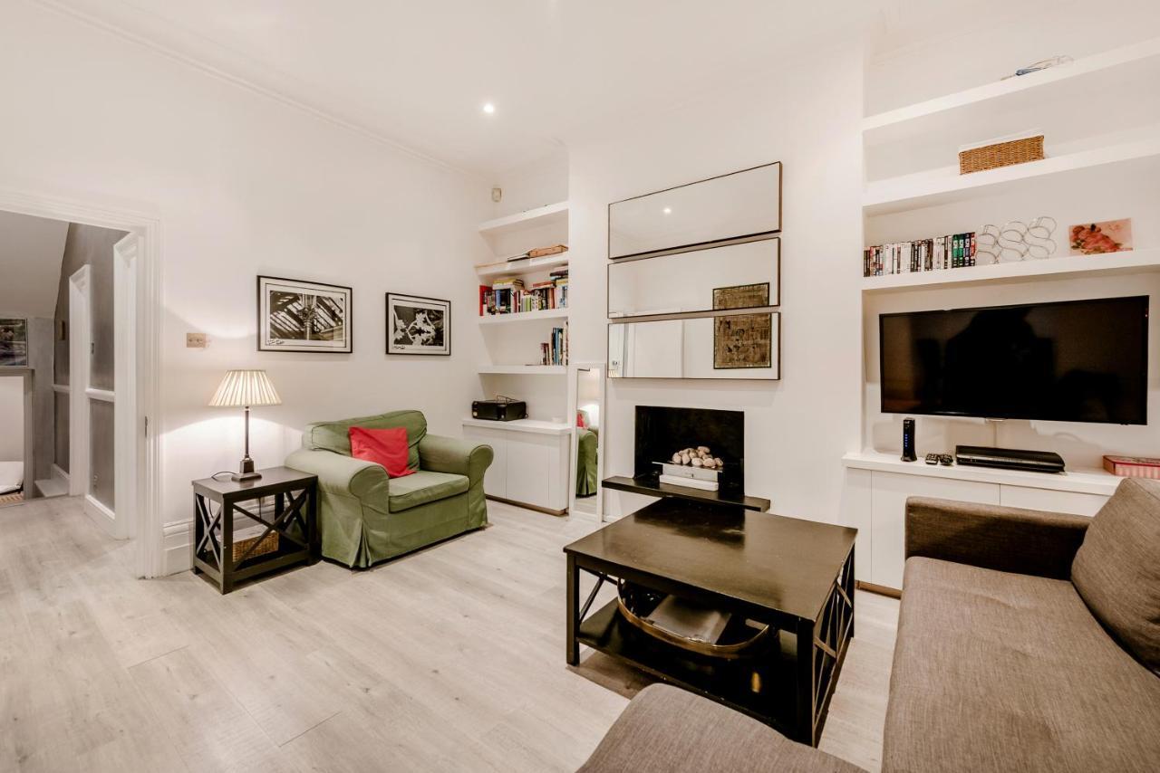 Lovely 2 Bedroom Flat In The Heart Of Chelsea Apartment