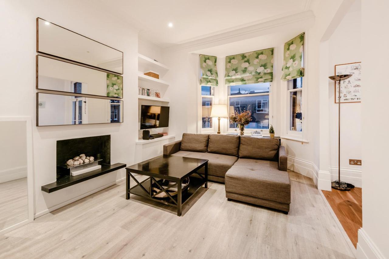 Lovely 2 Bedroom Flat In The Heart Of Chelsea Apartment *